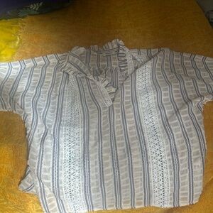 Sandro size 36 lace top